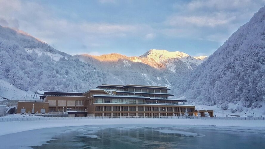 Qafqaz Tufandag Mountain Resort Hotel